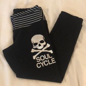 SoulCycle x Lululemon Wunder Under